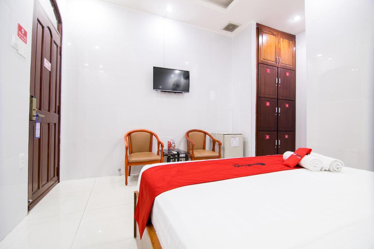 Reddoorz Plus @ Pham Ngu Lao 2 ホーチミン市 エクステリア 写真