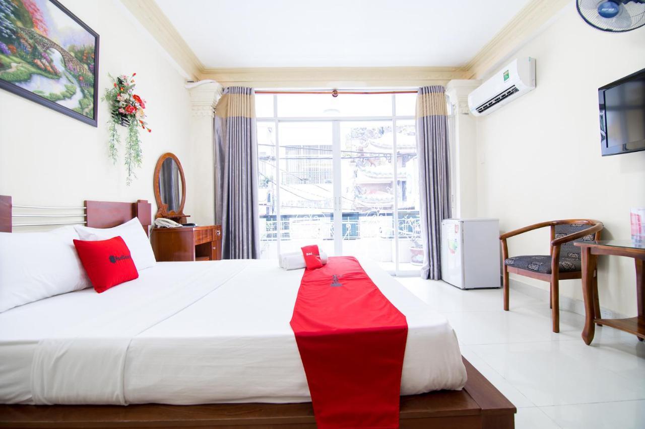 Reddoorz Plus @ Pham Ngu Lao 2 ホーチミン市 エクステリア 写真