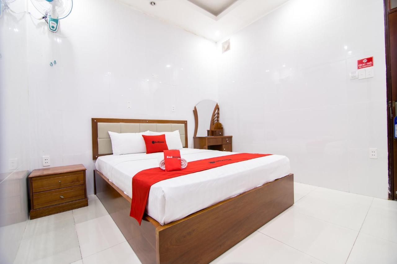 Reddoorz Plus @ Pham Ngu Lao 2 ホーチミン市 エクステリア 写真